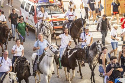 Imágenes de la jornada del Jueves La Saca, día grande de las Fiestas de San Juan