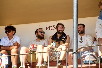 Las vaquillas tras recoger a los toros de La Saca prolongan el ambiente en el coso de San Benito.