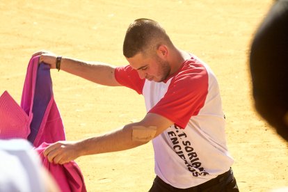 Las vaquillas tras recoger a los toros de La Saca prolongan el ambiente en el coso de San Benito.