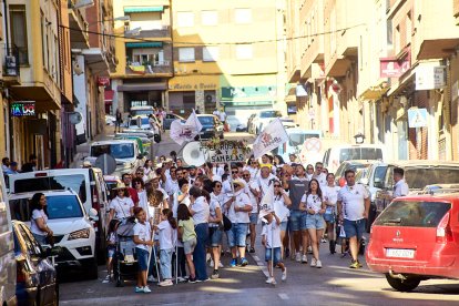 Las vaquillas tras recoger a los toros de La Saca prolongan el ambiente en el coso de San Benito.