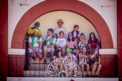 La fiesta duró en la Plaza de Toros y alrededores hasta bien entrada la tarde