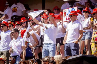 La fiesta duró en la Plaza de Toros y alrededores hasta bien entrada la tarde