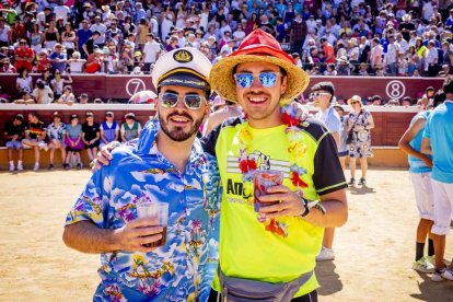 La fiesta duró en la Plaza de Toros y alrededores hasta bien entrada la tarde