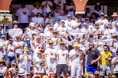 La fiesta duró en la Plaza de Toros y alrededores hasta bien entrada la tarde