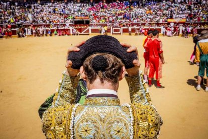 La fiesta duró en la Plaza de Toros y alrededores hasta bien entrada la tarde