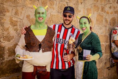 La fiesta duró en la Plaza de Toros y alrededores hasta bien entrada la tarde