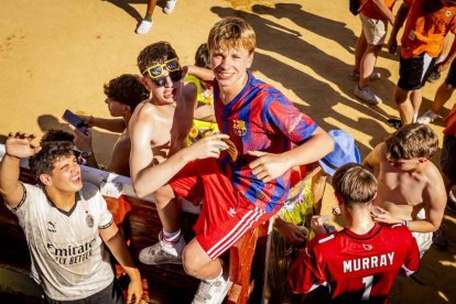 La fiesta duró en la Plaza de Toros y alrededores hasta bien entrada la tarde