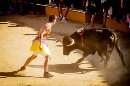La fiesta duró en la Plaza de Toros y alrededores hasta bien entrada la tarde