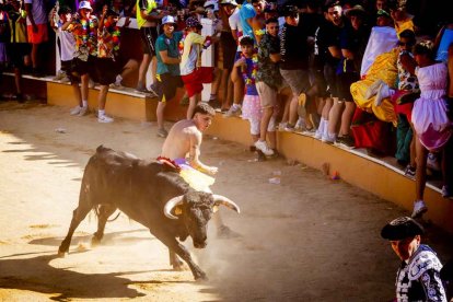 La fiesta duró en la Plaza de Toros y alrededores hasta bien entrada la tarde