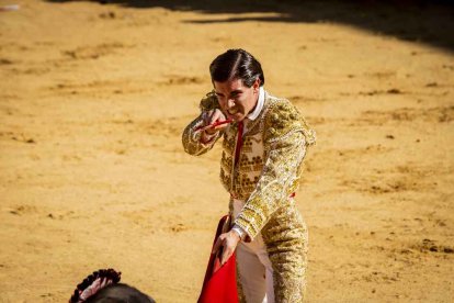 La fiesta duró en la Plaza de Toros y alrededores hasta bien entrada la tarde