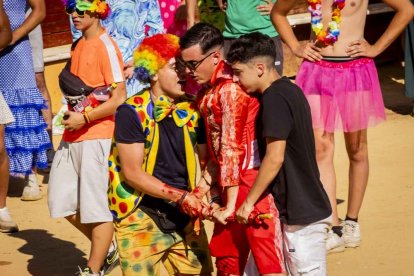 La fiesta duró en la Plaza de Toros y alrededores hasta bien entrada la tarde