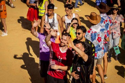 La fiesta duró en la Plaza de Toros y alrededores hasta bien entrada la tarde