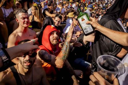 La fiesta duró en la Plaza de Toros y alrededores hasta bien entrada la tarde