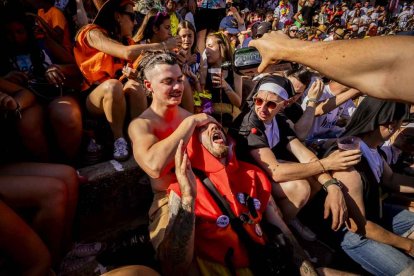 La fiesta duró en la Plaza de Toros y alrededores hasta bien entrada la tarde