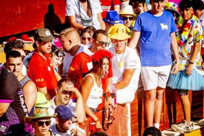 La fiesta duró en la Plaza de Toros y alrededores hasta bien entrada la tarde