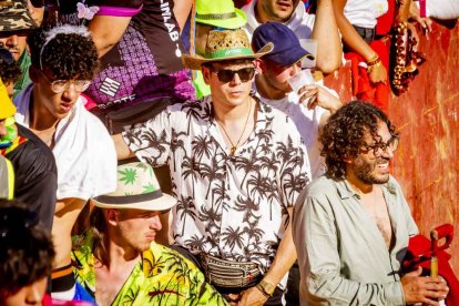 La fiesta duró en la Plaza de Toros y alrededores hasta bien entrada la tarde