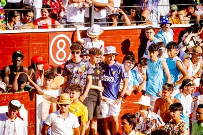 La fiesta duró en la Plaza de Toros y alrededores hasta bien entrada la tarde