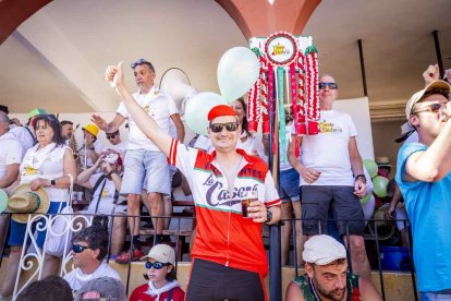 La fiesta duró en la Plaza de Toros y alrededores hasta bien entrada la tarde