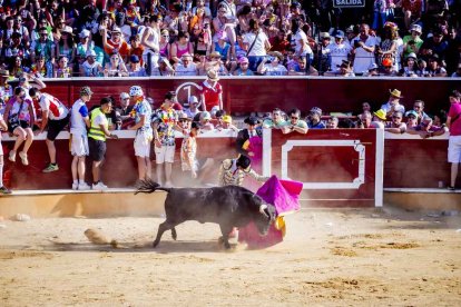 La fiesta duró en la Plaza de Toros y alrededores hasta bien entrada la tarde