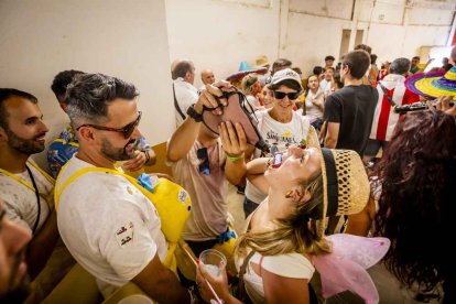 La fiesta duró en la Plaza de Toros y alrededores hasta bien entrada la tarde