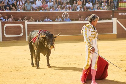 Con astados de Los Maños para Joselito Adame, Rubén Sanz y David Galván.