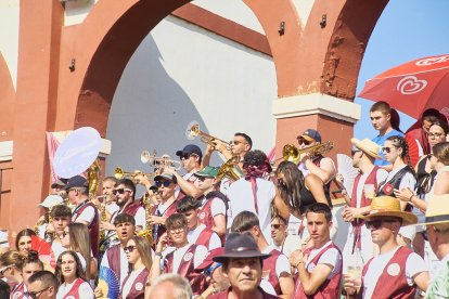 Con astados de Los Maños para Joselito Adame, Rubén Sanz y David Galván.