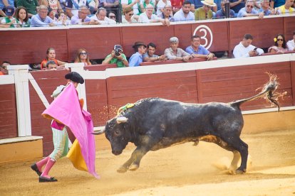 Con astados de Los Maños para Joselito Adame, Rubén Sanz y David Galván.