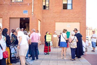 El reparto comienza a primera hora y se prolonga hasta el mediodía.