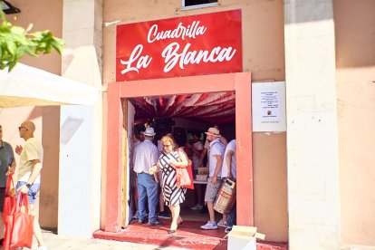 El reparto comienza a primera hora y se prolonga hasta el mediodía.