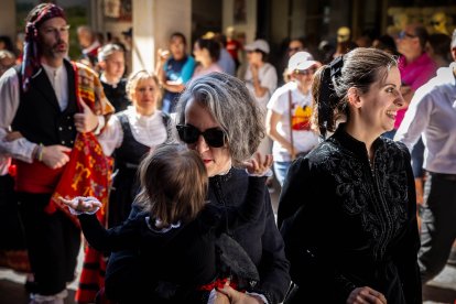 Los sorianos se visten con sus mejores galas para arropar las calderas de las distintas cuadrillas.