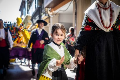 Los sorianos se visten con sus mejores galas para arropar las calderas de las distintas cuadrillas.
