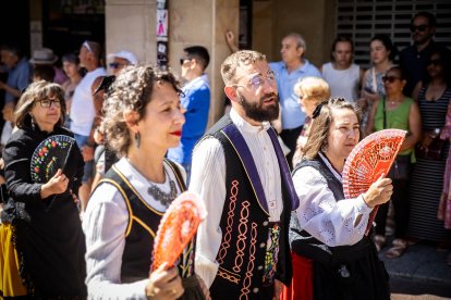 Los sorianos se visten con sus mejores galas para arropar las calderas de las distintas cuadrillas.