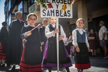 Los sorianos se visten con sus mejores galas para arropar las calderas de las distintas cuadrillas.