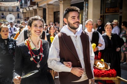 Los sorianos se visten con sus mejores galas para arropar las calderas de las distintas cuadrillas.