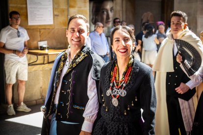 Los sorianos se visten con sus mejores galas para arropar las calderas de las distintas cuadrillas.