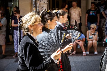 Los sorianos se visten con sus mejores galas para arropar las calderas de las distintas cuadrillas.