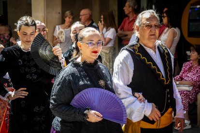 Los sorianos se visten con sus mejores galas para arropar las calderas de las distintas cuadrillas.