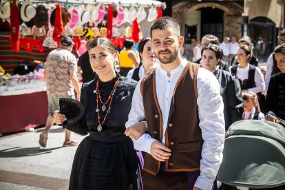 Los sorianos se visten con sus mejores galas para arropar las calderas de las distintas cuadrillas.