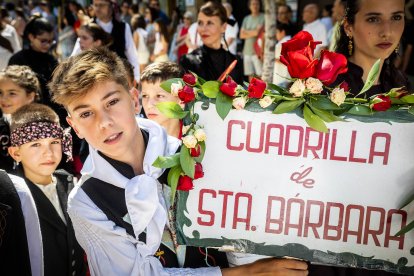 Los sorianos se visten con sus mejores galas para arropar las calderas de las distintas cuadrillas.