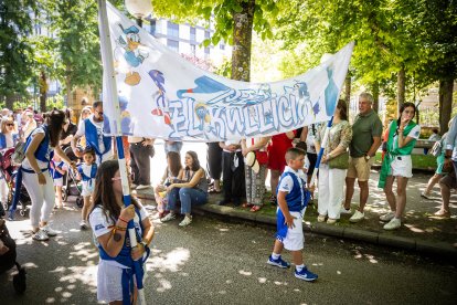Los sorianos se visten con sus mejores galas para arropar las calderas de las distintas cuadrillas.