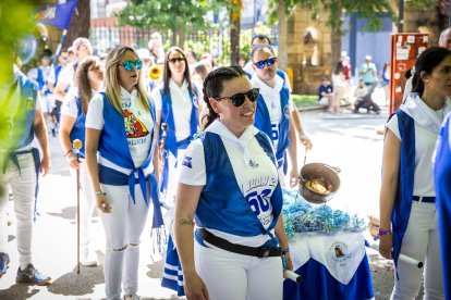 Los sorianos se visten con sus mejores galas para arropar las calderas de las distintas cuadrillas.