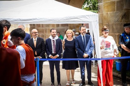 Los sorianos se visten con sus mejores galas para arropar las calderas de las distintas cuadrillas.