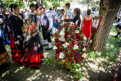 Los sorianos se visten con sus mejores galas para arropar las calderas de las distintas cuadrillas.