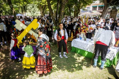 Los sorianos se visten con sus mejores galas para arropar las calderas de las distintas cuadrillas.