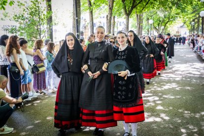 El acto se celebra antes de la tradicional bajada a las Bailas que finaliza los Sanjuanes
