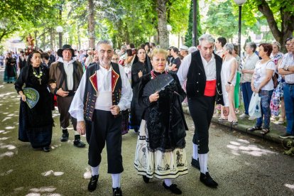 El acto se celebra antes de la tradicional bajada a las Bailas que finaliza los Sanjuanes