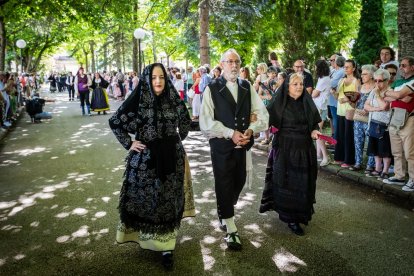 El acto se celebra antes de la tradicional bajada a las Bailas que finaliza los Sanjuanes