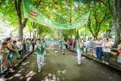 El acto se celebra antes de la tradicional bajada a las Bailas que finaliza los Sanjuanes