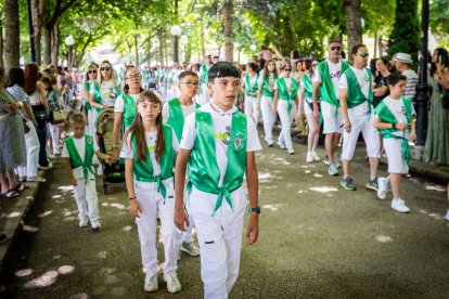 El acto se celebra antes de la tradicional bajada a las Bailas que finaliza los Sanjuanes