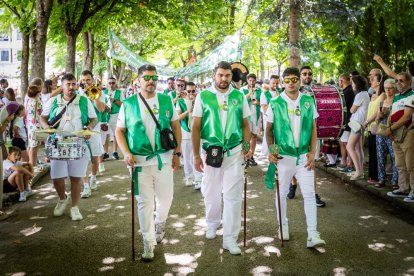 El acto se celebra antes de la tradicional bajada a las Bailas que finaliza los Sanjuanes